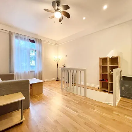 Cosy Studio In Historical Building. City Center * Talin