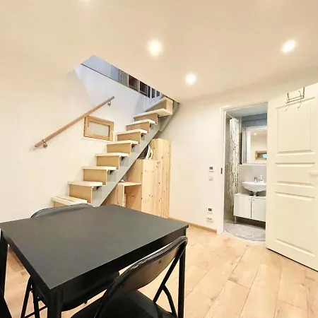 شقة Cosy Studio In Historical Building. City Center *