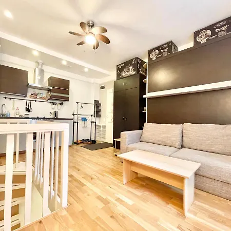 Cosy Studio In Historical Building. City Center *